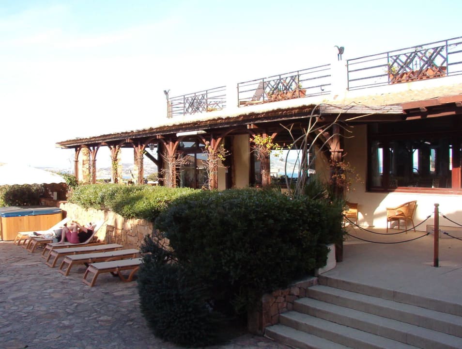 Hotel Blick auf Restaurant Hotel Palau