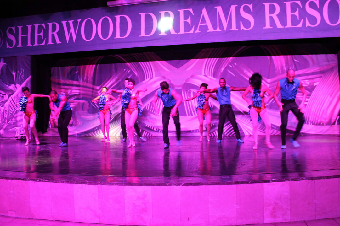 Kolumbianische Show  Sherwood Dreams Resort