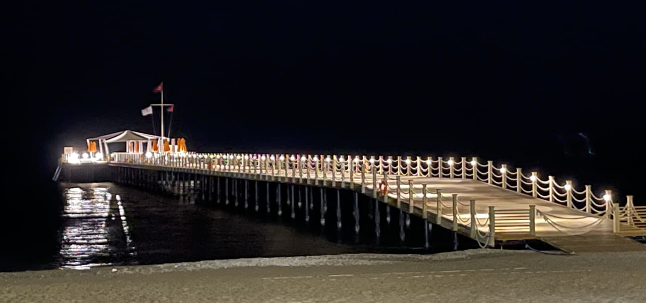 Strand Arum Barut Collection