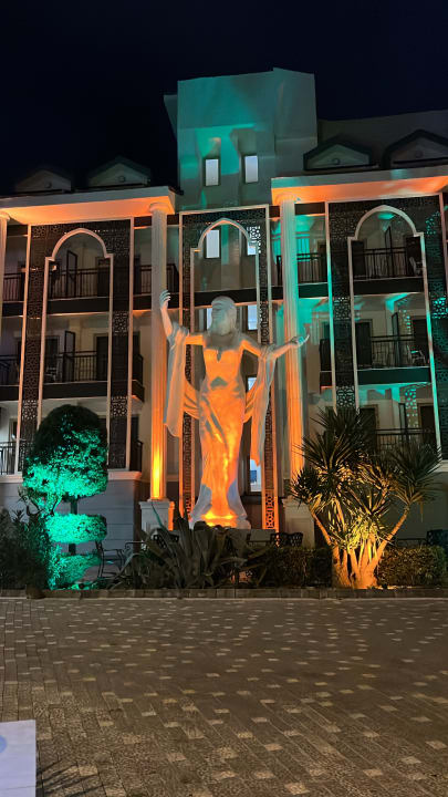 Gartenanlage Dream World Palace Hotel