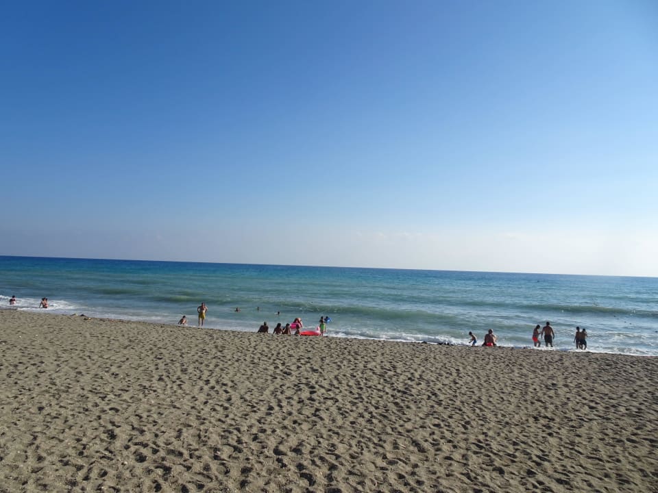 Schöner Sandstrand Hotel Royal Garden Beach