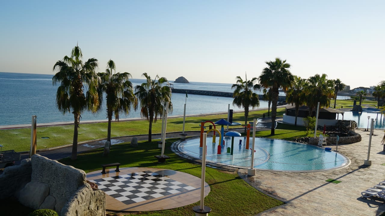 Pool Radisson Blu Resort Fujairah