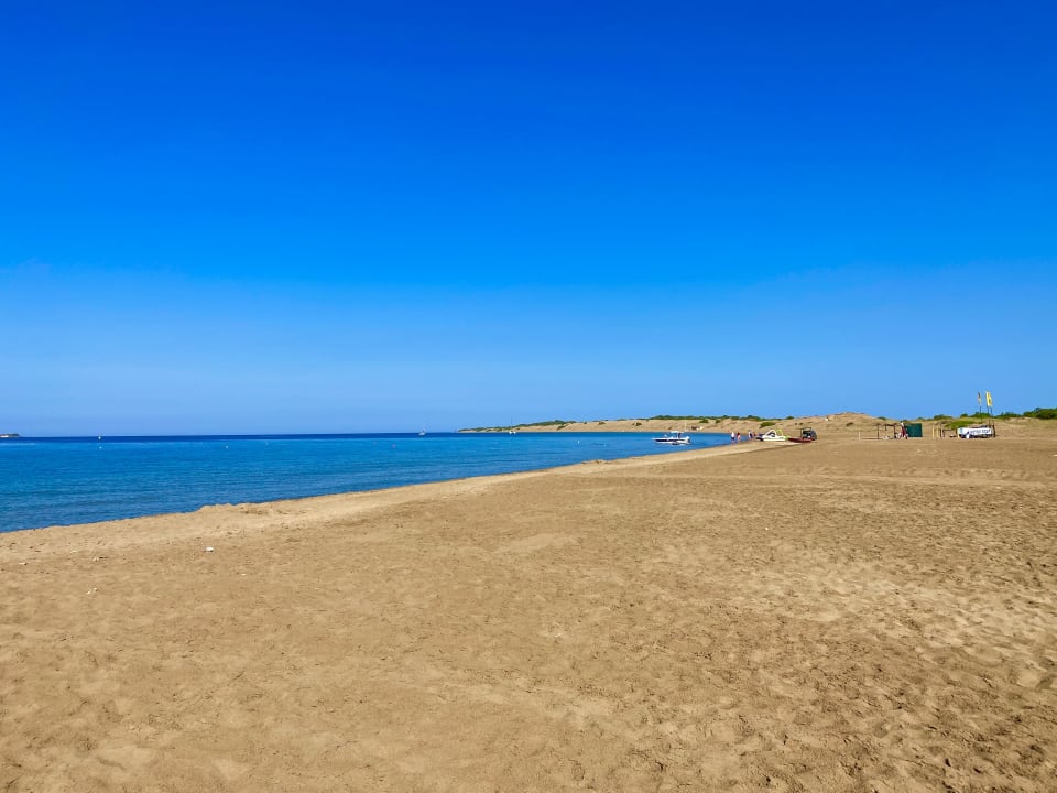 Strand Sandy Beach Resort