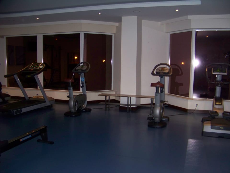 Sport & Freizeit PortoBay Falésia