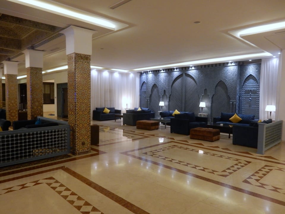 Lobby Zaki Suites Hotel & Spa