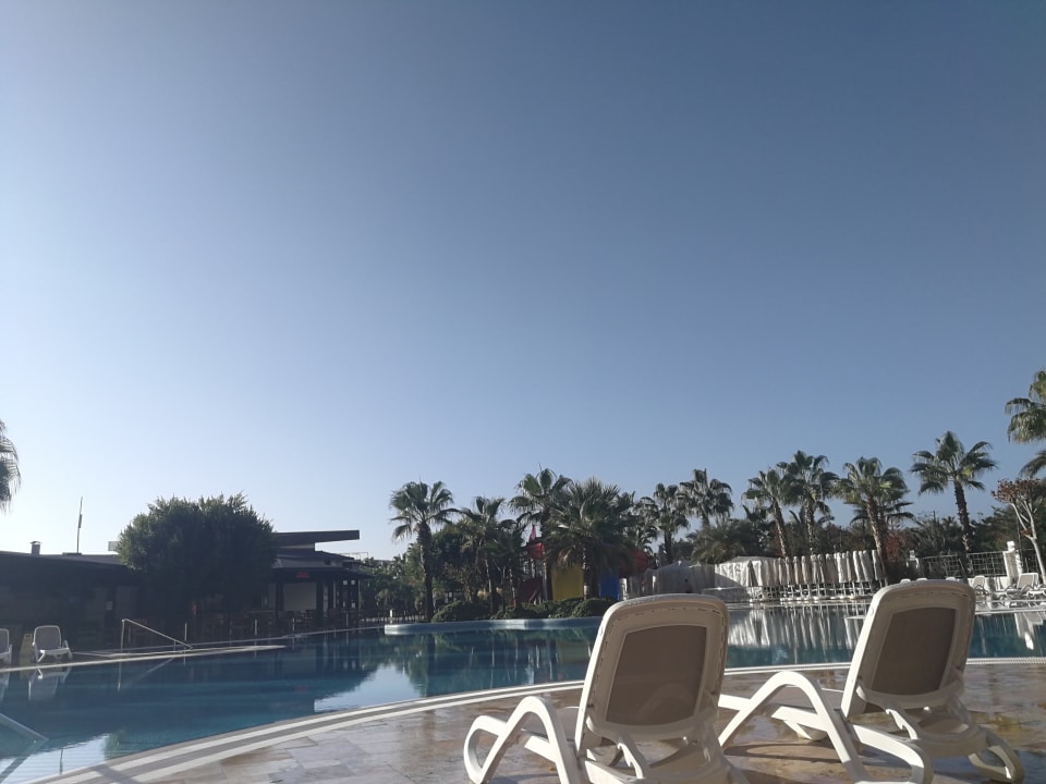 Pool Melas Lara Hotel