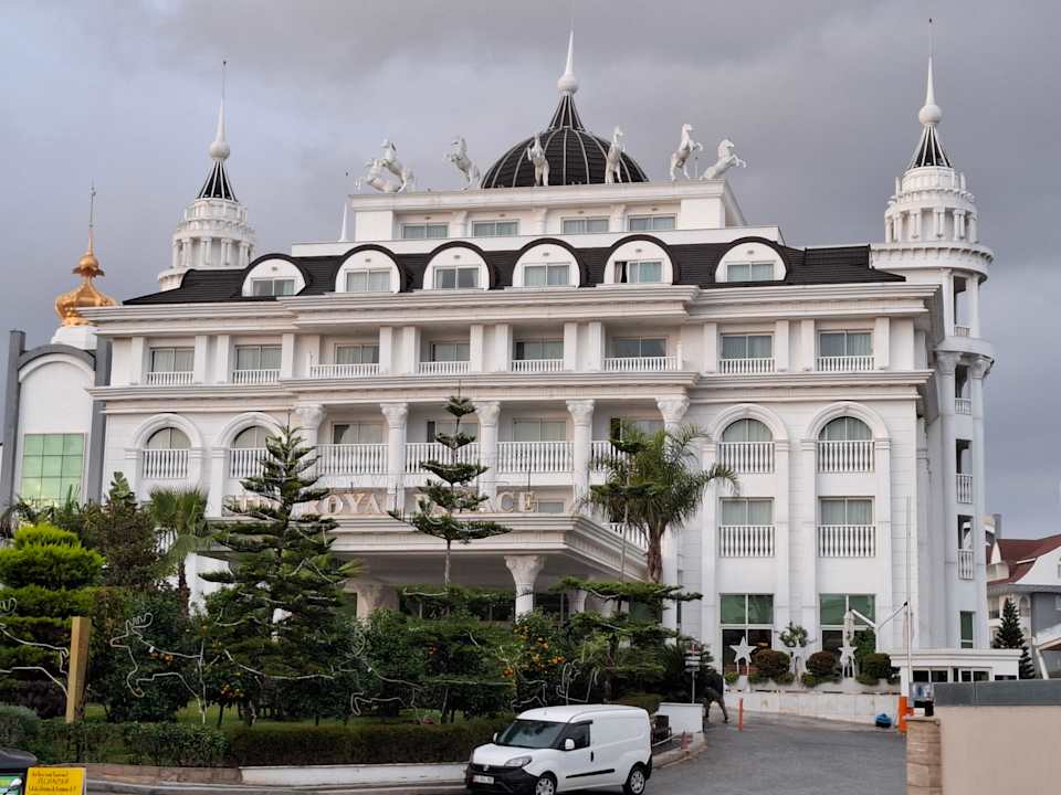 Außenansicht Side Royal Palace Hotel & Spa