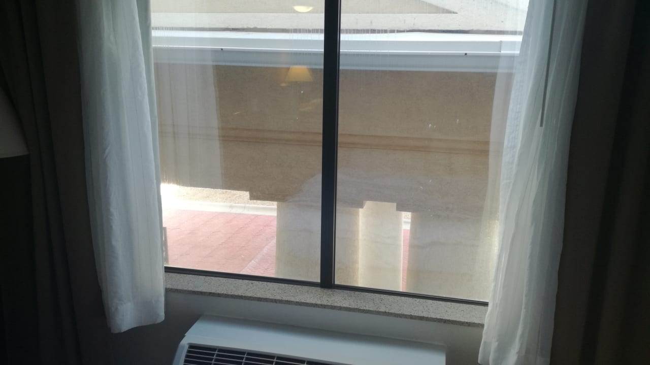 Ausblick Holiday Inn Express Hotel & Suites Buffalo