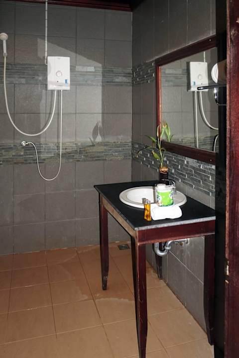 Łazienka Little Eden Hotel