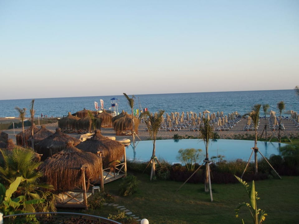 Basen dla vip-ów Starlight Resort Hotel