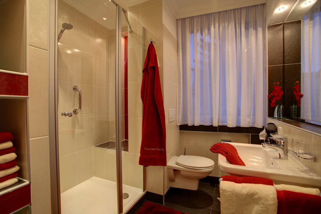 Badezimmer Ferienwohnung Sophia Ferienhaus Nehring