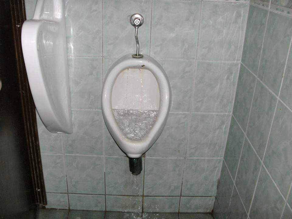 Herren WC der Lobby Armas Gül Beach