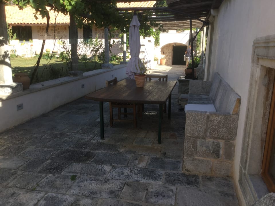 Gartenanlage Villa Anica