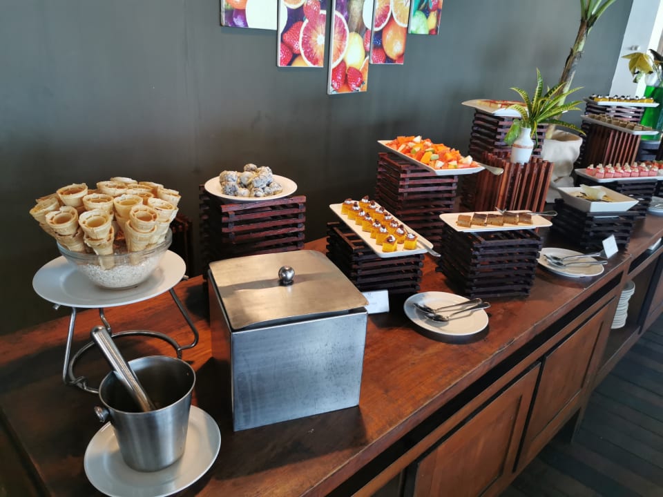 Gastro Dickwella Resort & Spa