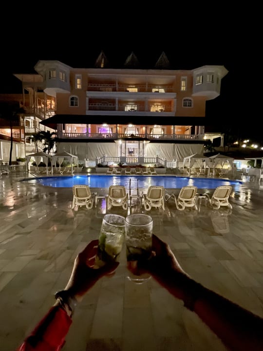 Außenansicht Bahia Principe Grand Samana - Adults Only