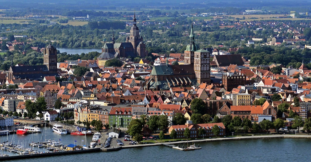 Außenansicht Hotel Hafenresidenz Stralsund