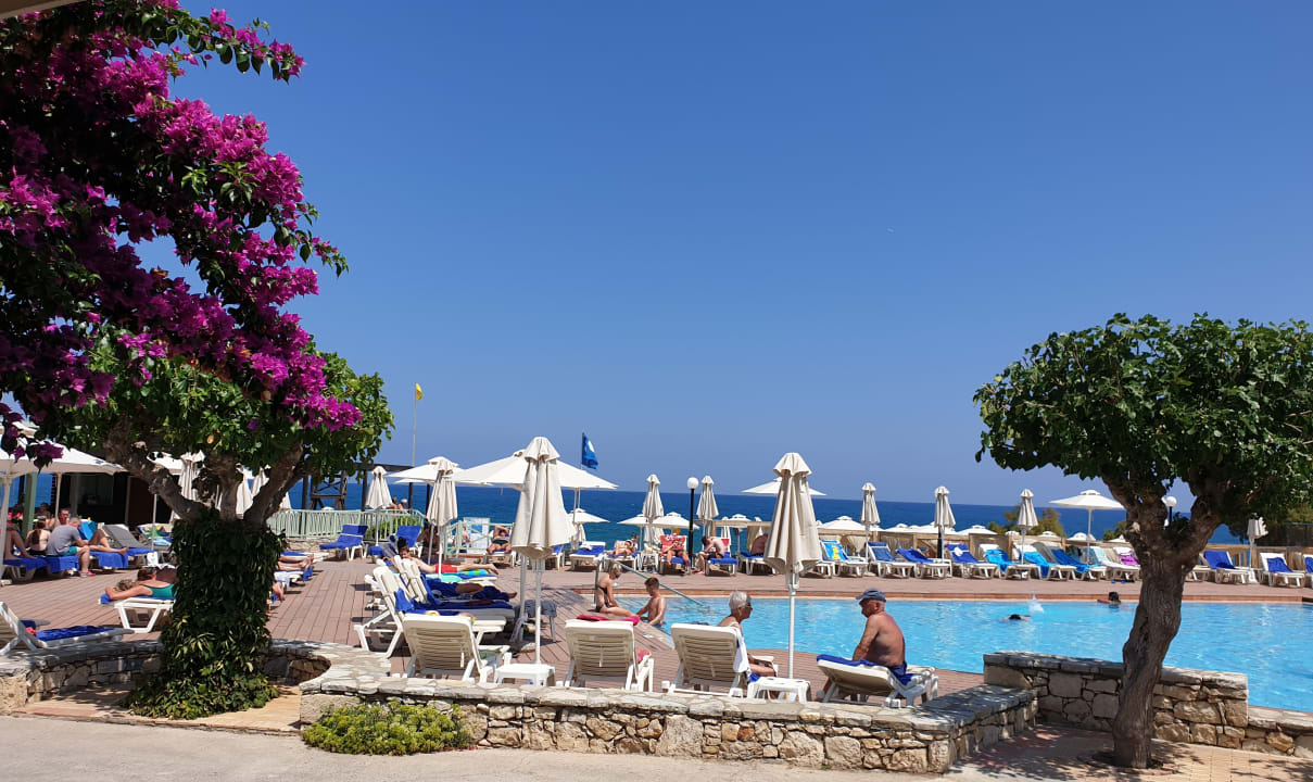 Pool Silva Beach Hotel