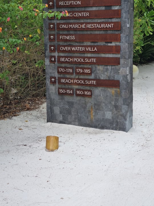 Sonstiges Kuredhivaru Resort and Spa, Maldives