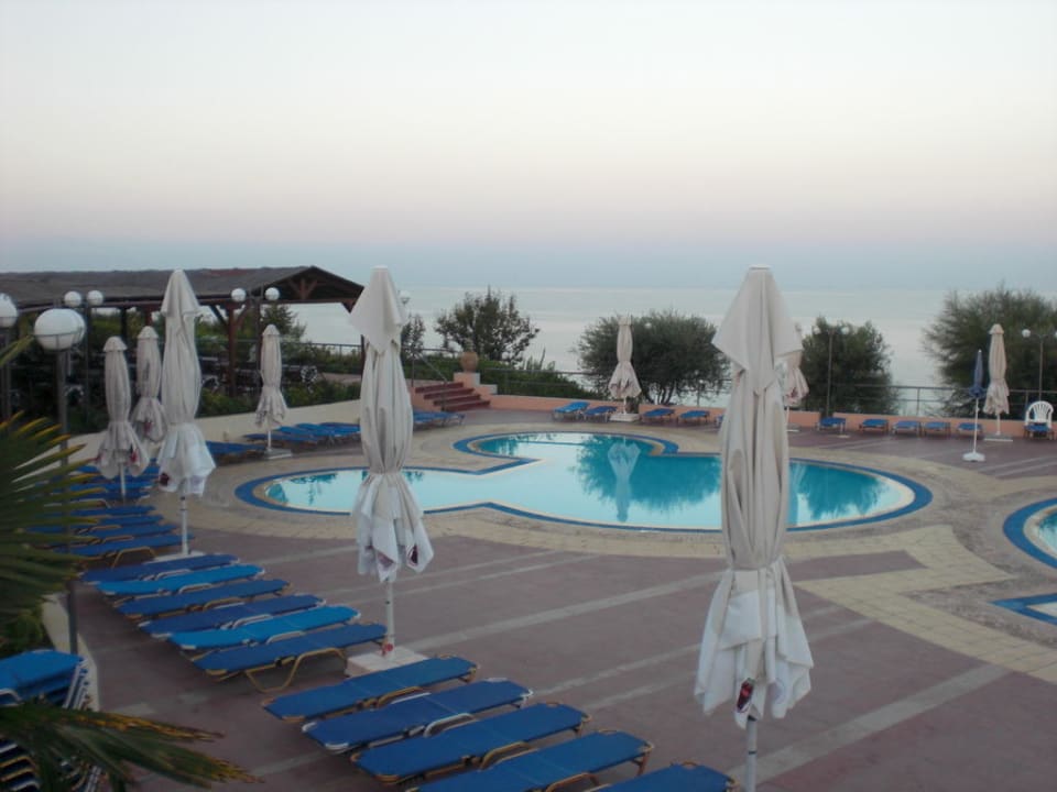 Der Pool Pomegranate Wellness Spa Hotel