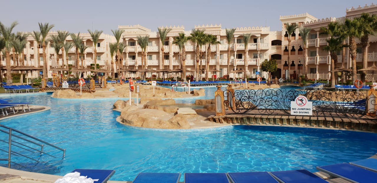 Pool Pickalbatros Palace Resort