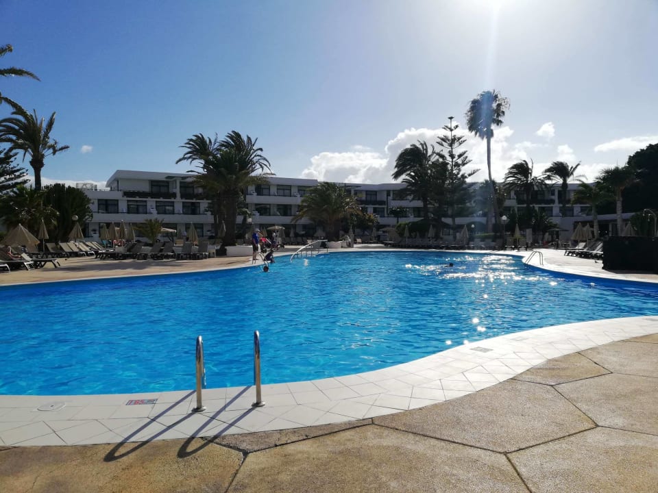 Pool Hotel H10 Lanzarote Princess