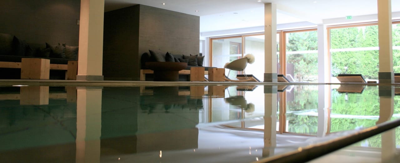 Pool MONTAFON Lodge Hotel und SPA