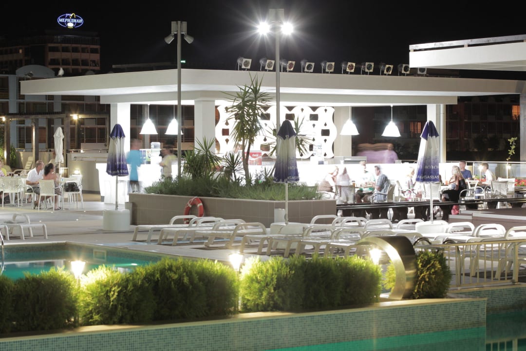 Pool Burgas Beach Hotel