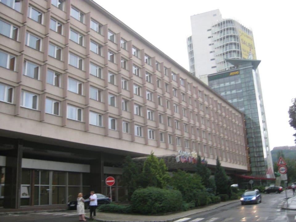 Hotel von außen Hotel Olympik Tristar