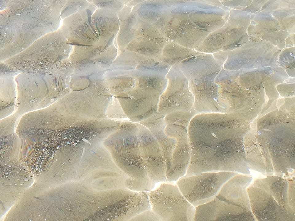 Strand Hotel Victory Resort