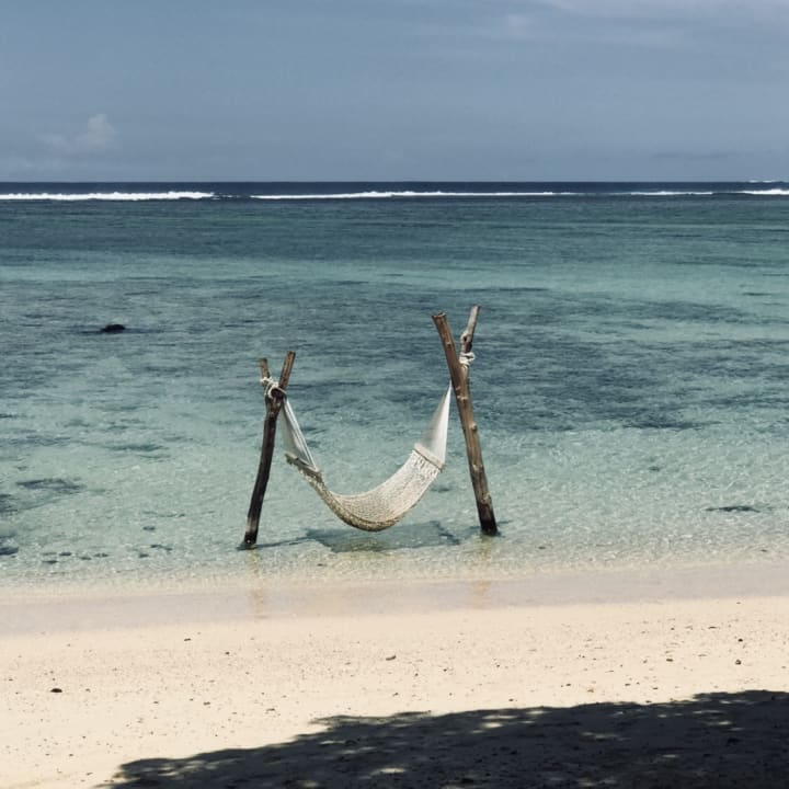 Strand Shanti Maurice Resort & Spa