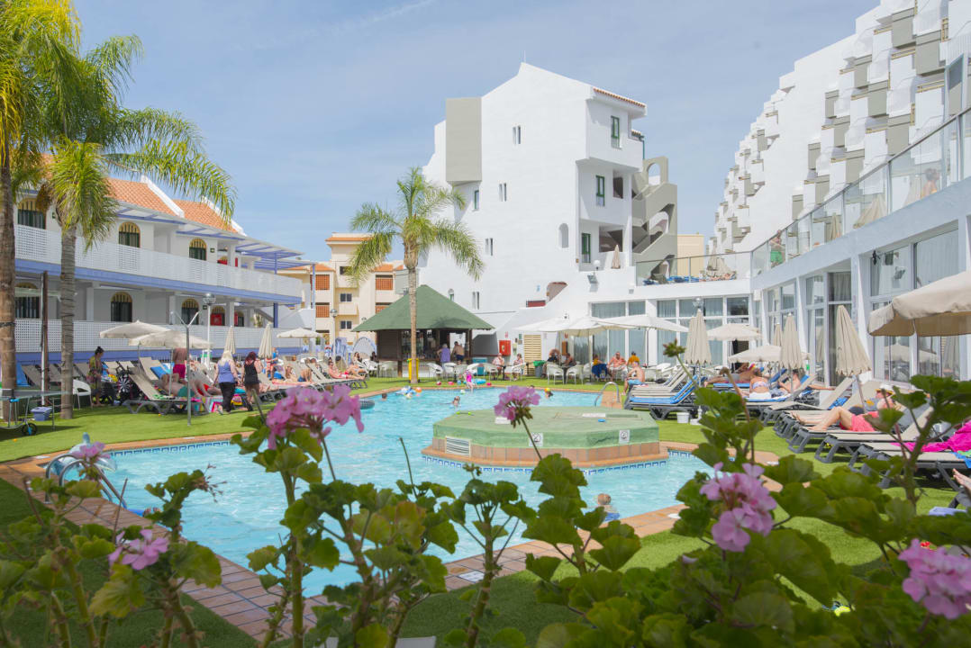 Außenansicht Playa Olid Suites & Apartments