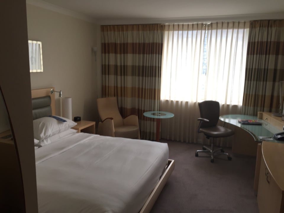 Zimmer Hilton Düsseldorf