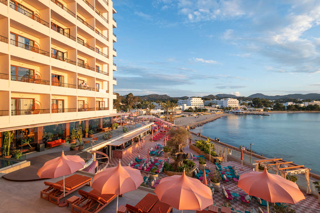 Ausblick NYX Hotel Ibiza - adults only