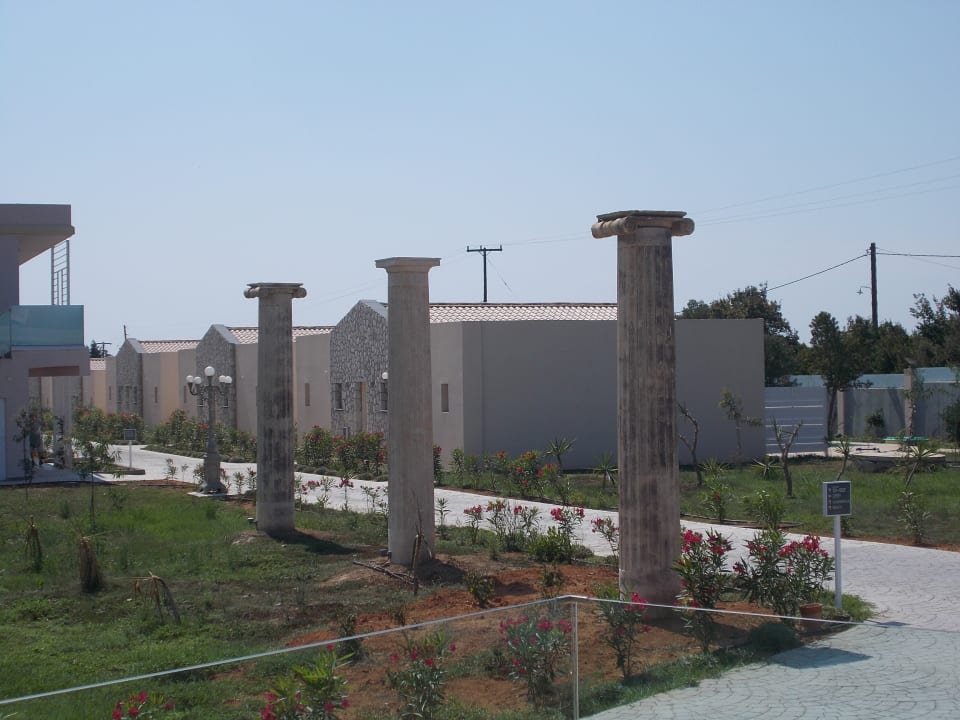 Gartenanlage Sandy Villas Resort