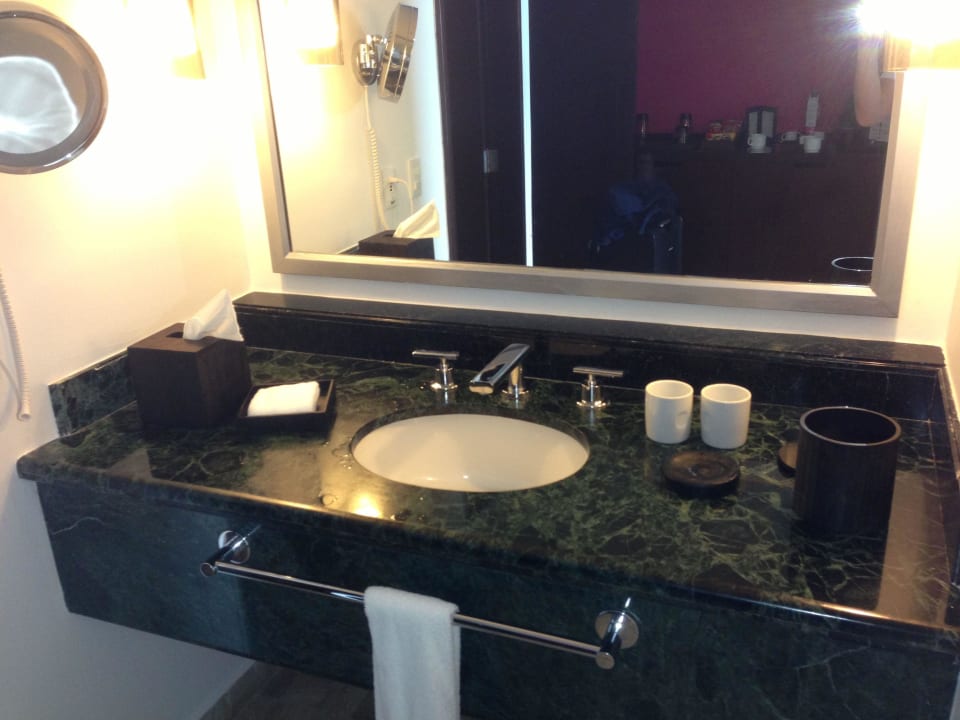 Bad 1 Krystal Grand Cancun