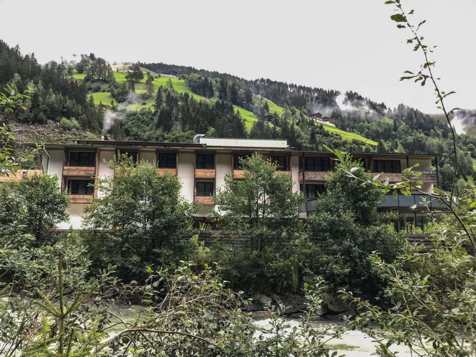 Außenansicht Spa Hotel Zedern Klang