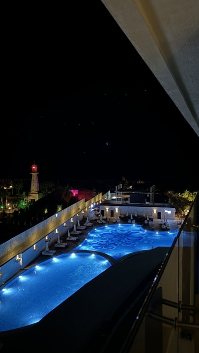 Außenansicht Rubi Platinum Sign