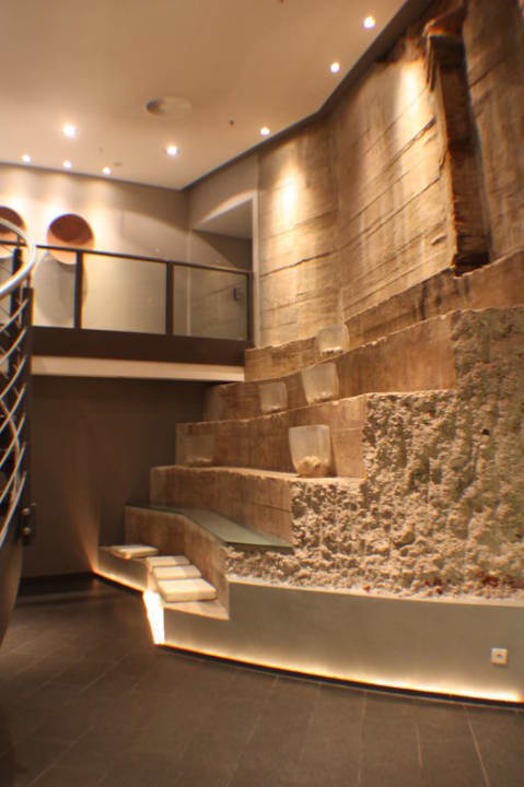 Sitzbereich in der Lobby Mövenpick Hotel Hamburg