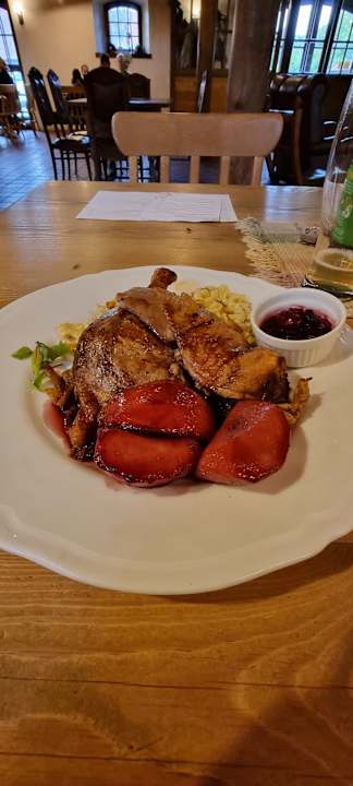 Gastro Pałac i Folwark Galiny