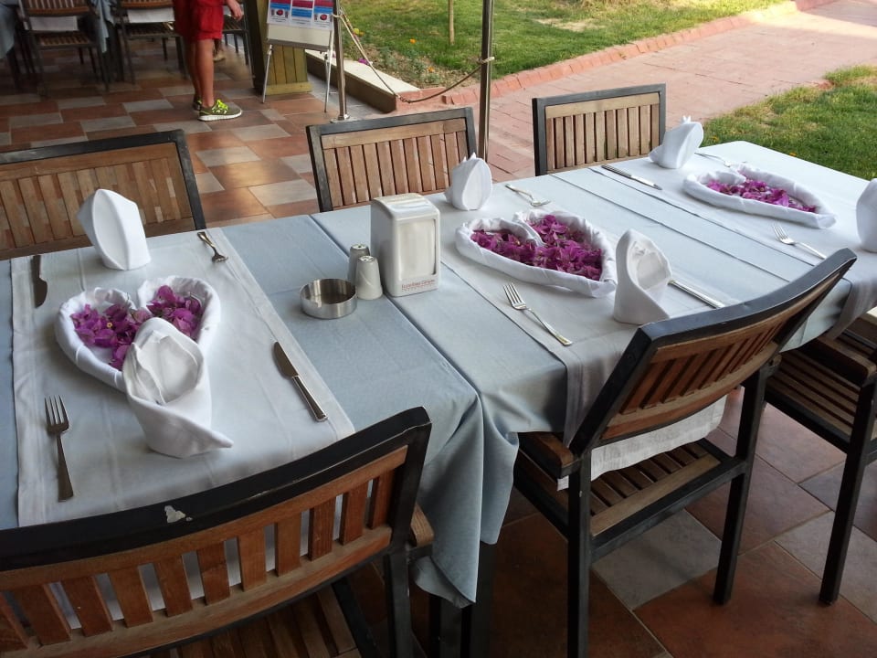 Ein schön gedeckter Tisch! Calimera Hane Garden