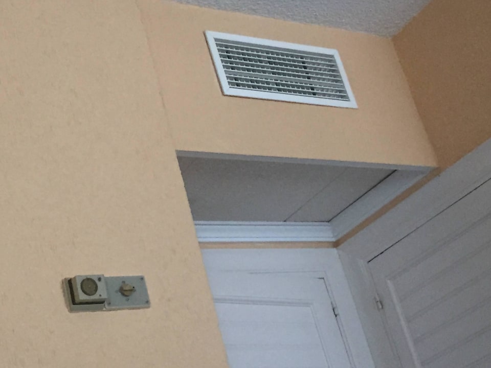 Mandos de aire antigüos Playalinda Hotel