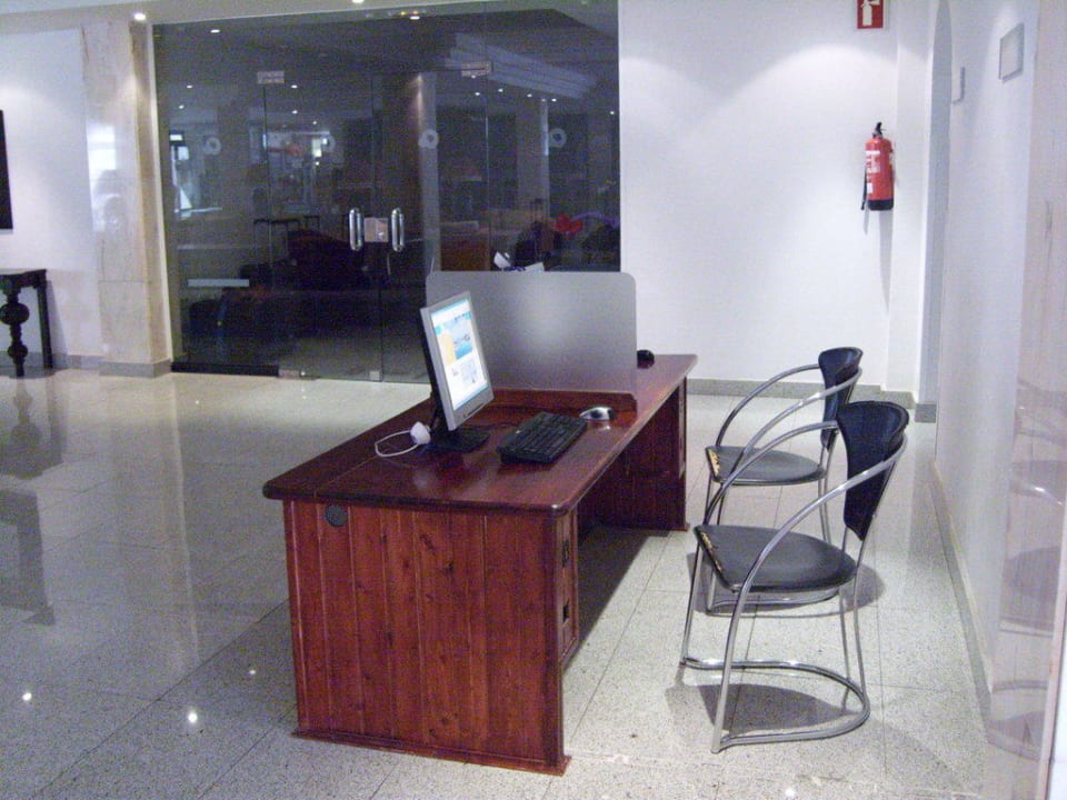 Zwei Internetzugänge SBH Hotel Taro Beach