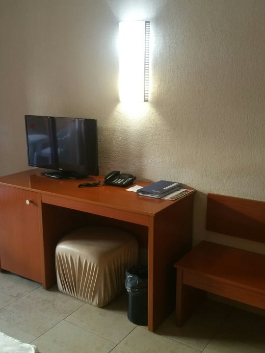 Zimmer Las Palmeras Affiliated by FERGUS