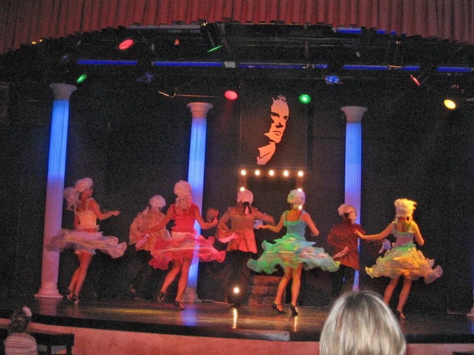 Animatie team met Amadeus Side Star Elegance