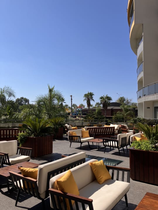 Gartenanlage Arnor de Luxe Hotel & Spa