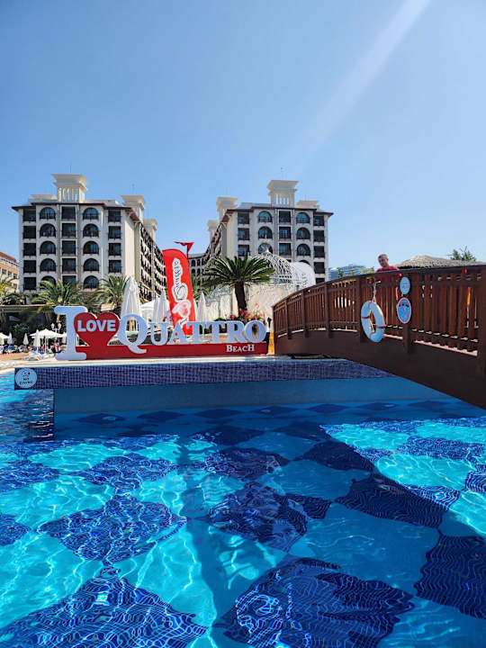 Pool Quattro Beach Spa & Resort