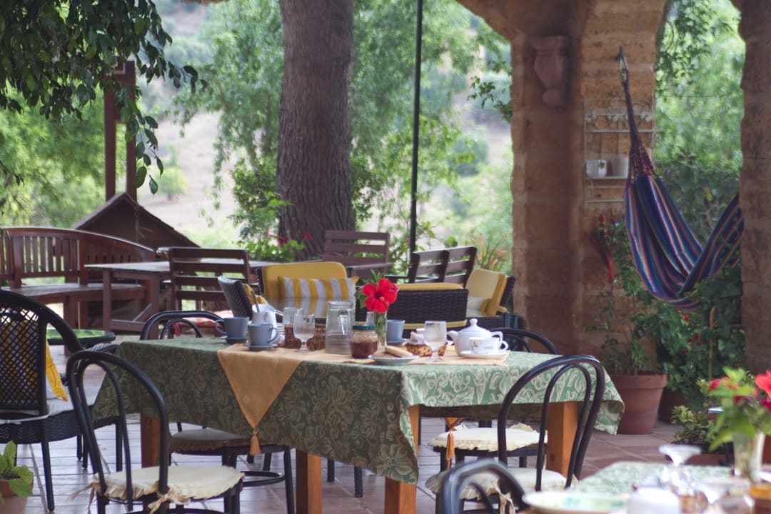 Frühstück mit Hängematte Appertements Villa San Marco