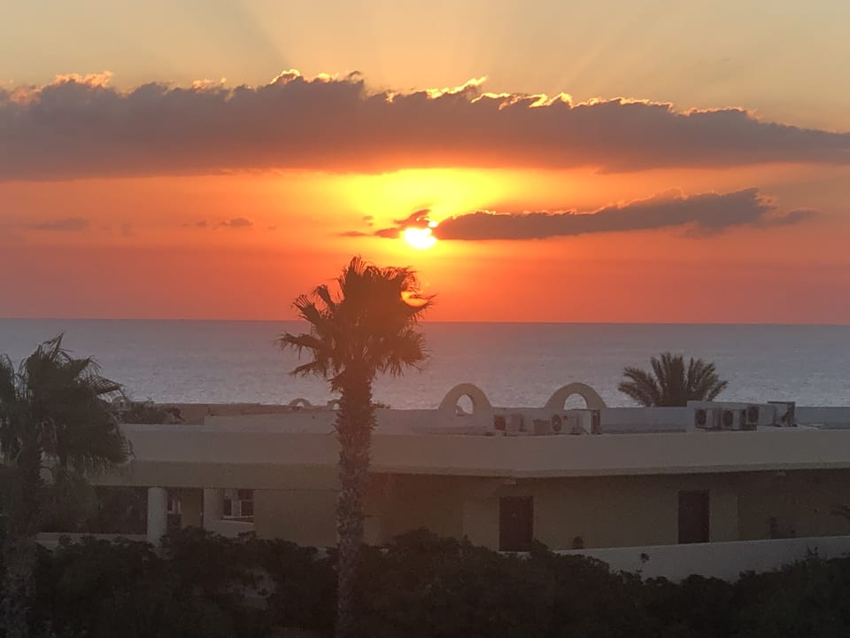 Gartenanlage Hotel Kalithea Horizon Royal