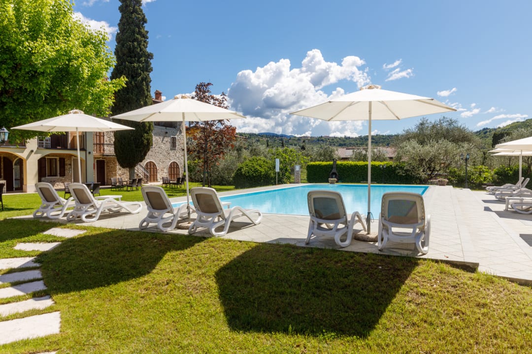 Pool Ferienhaus Rustico