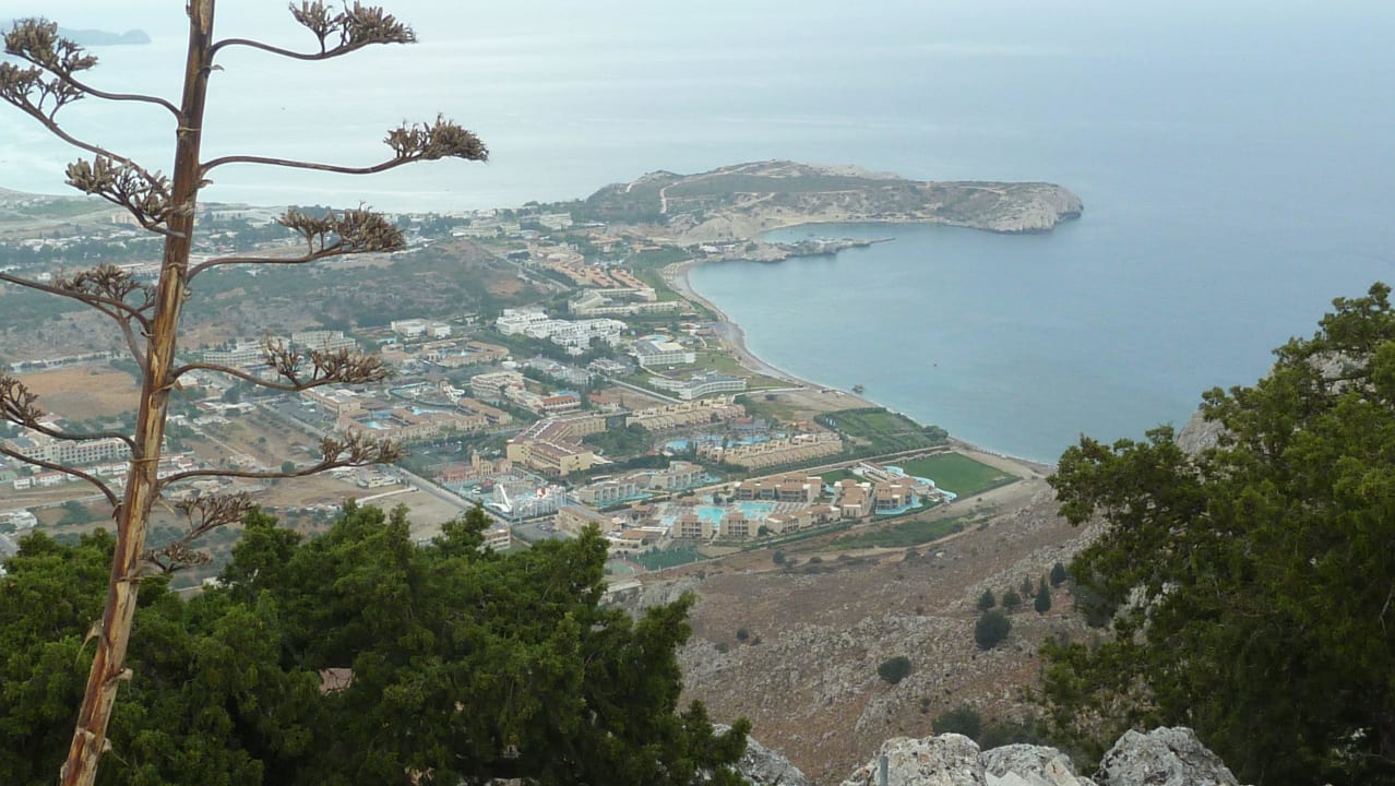 Bucht mit Hotel Atlantica Aegean Blue